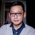 多p混交群体交乱嗯啊动图